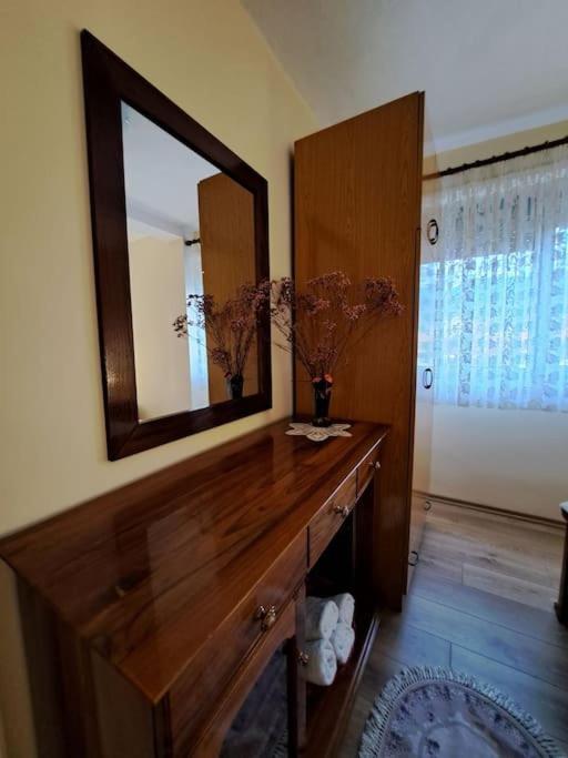 Quiet, Cozy, Luminous Apartment Tiranë Ngoại thất bức ảnh