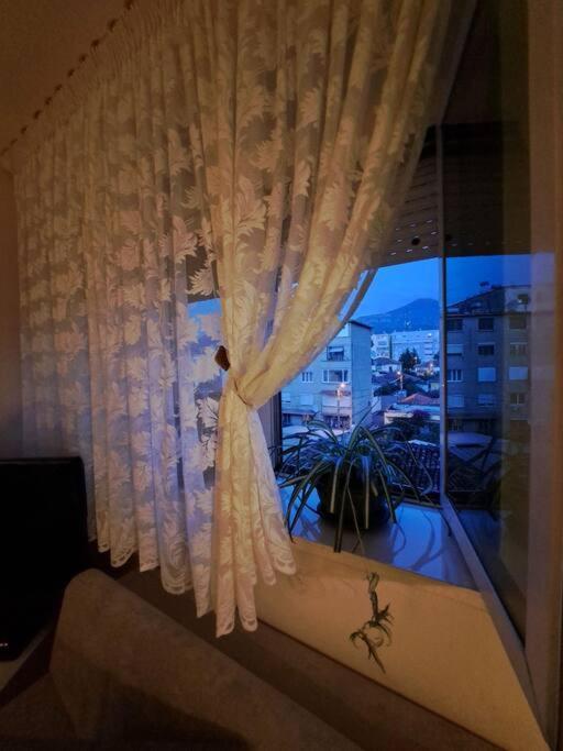 Quiet, Cozy, Luminous Apartment Tiranë Ngoại thất bức ảnh